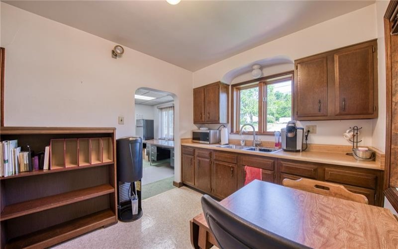 2550 Leechburg Road, Lower Burrell, 15068, 4 Bedrooms Bedrooms, 9 Rooms Rooms,1.1 BathroomsBathrooms,Residential,For Sale,Leechburg Road,1764684