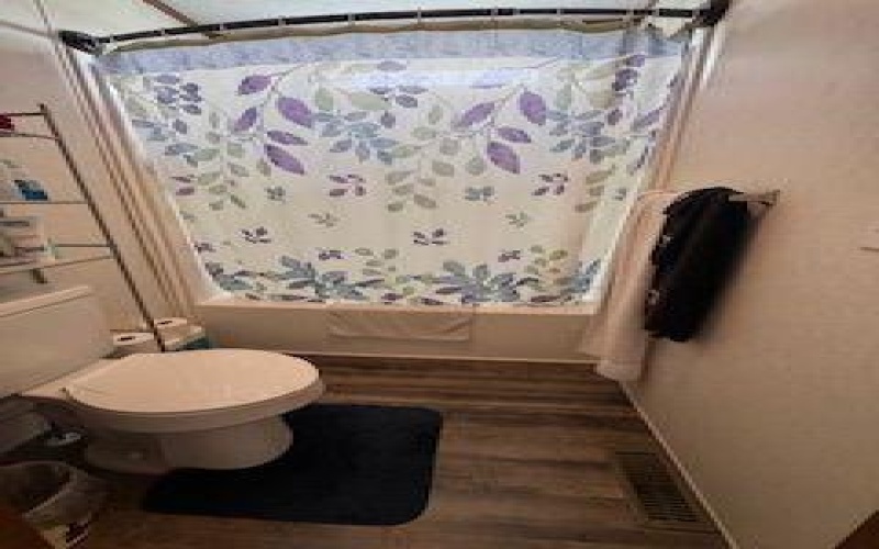 517 Galaxy DRIVE, Washington, 15301, 3 Bedrooms Bedrooms, 7 Rooms Rooms,2 BathroomsBathrooms,Residential,For Sale,Galaxy,1764706