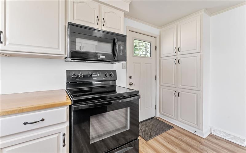 134 Main St, Markleysburg, 15459, 3 Bedrooms Bedrooms, 5 Rooms Rooms,1.2 BathroomsBathrooms,Residential,For Sale,Main St,1767970