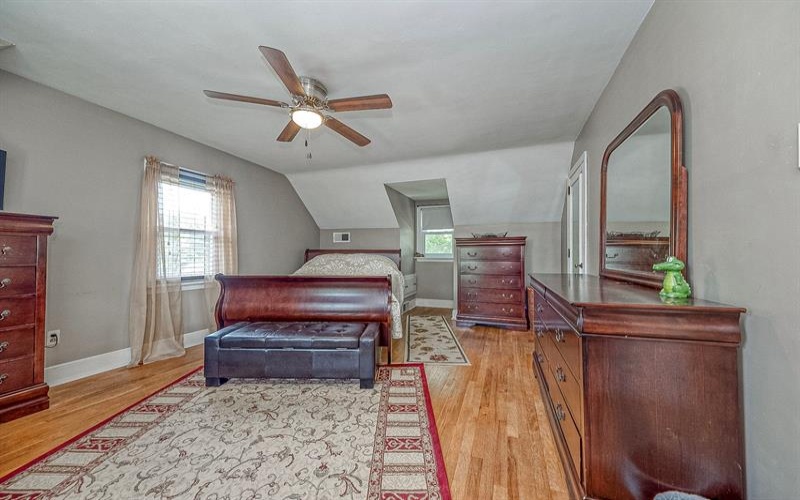 945 Summit DRIVE, Greensburg, 15601, 3 Bedrooms Bedrooms, ,1.1 BathroomsBathrooms,Residential,For Sale,Summit,1764939
