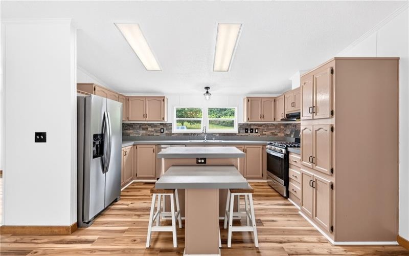 218 Florence Dr, 15401, 15401, 4 Bedrooms Bedrooms, 10 Rooms Rooms,2 BathroomsBathrooms,Residential,For Sale,Florence Dr,1766632