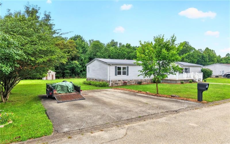 218 Florence Dr, 15401, 15401, 4 Bedrooms Bedrooms, 10 Rooms Rooms,2 BathroomsBathrooms,Residential,For Sale,Florence Dr,1766632