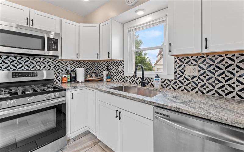 97 Belmont Cir, Uniontown, 15401, 4 Bedrooms Bedrooms, 9 Rooms Rooms,2.1 BathroomsBathrooms,Residential,For Sale,Belmont Cir,1764973