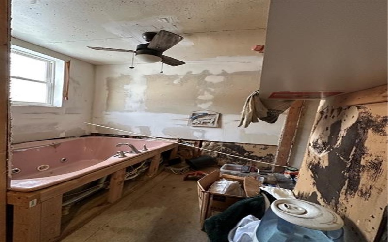 415 2nd St, Vestaburg, 15368, 2 Bedrooms Bedrooms, ,1 BathroomBathrooms,Residential,For Sale,2nd St,1767995