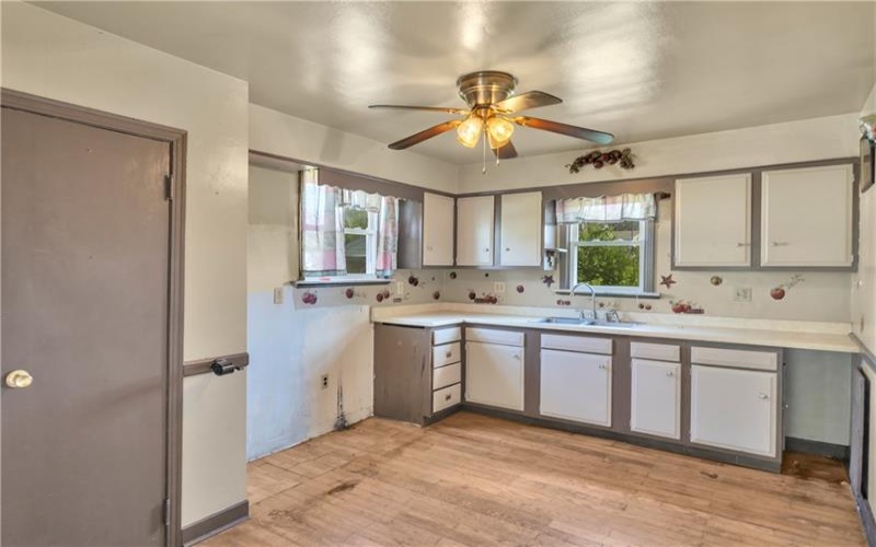 508 Earl Ave, New Kensington, 15068, 3 Bedroom Bedrooms, ,1.2 BathroomBathrooms,Residential,For Sale,Earl Ave,1767999