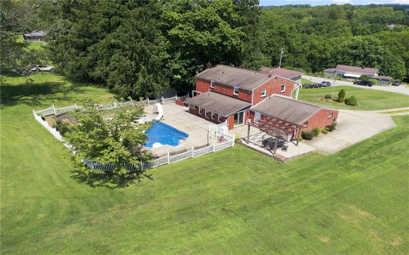 519 Manor Harrison City Rd., 15636, 15636, 3 Bedrooms Bedrooms, 8 Rooms Rooms,2.3 BathroomsBathrooms,Residential,For Sale,Manor Harrison City Rd.,1768009