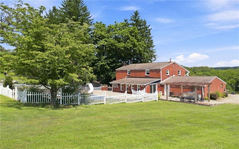 519 Manor Harrison City Rd., 15636, 15636, 3 Bedrooms Bedrooms, 8 Rooms Rooms,2.3 BathroomsBathrooms,Residential,For Sale,Manor Harrison City Rd.,1768009