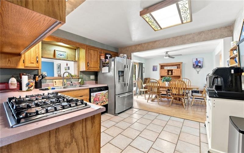 519 Manor Harrison City Rd., 15636, 15636, 3 Bedrooms Bedrooms, 8 Rooms Rooms,2.3 BathroomsBathrooms,Residential,For Sale,Manor Harrison City Rd.,1768009