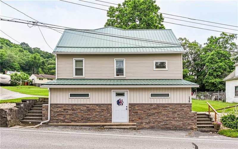138 Penn Ave, Hollsopple, 15935, 5 Bedrooms Bedrooms, ,2 BathroomsBathrooms,Residential,For Sale,Penn Ave,1765028