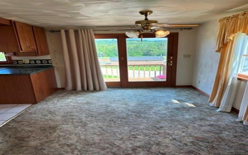 8891 Broadway St, Westmoreland City, 15692, 2 Bedroom Bedrooms, 9 Room Rooms,1 BathroomBathrooms,Residential,For Sale,Broadway St,1768017