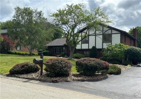 143 Heritage Hills Road, Uniontown, 15401, 4 Bedrooms Bedrooms, ,3.1 BathroomsBathrooms,Residential,For Sale,Heritage Hills Road,1768025 143 Heritage Hills Road, Uniontown, 15401, 4 Bedrooms Bedrooms, ,3.1 BathroomsBathrooms,Residential,For Sale,Heritage Hills Road,1768025