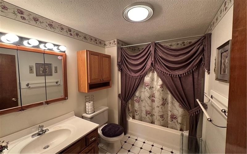 143 Heritage Hills Road, Uniontown, 15401, 4 Bedrooms Bedrooms, ,3.1 BathroomsBathrooms,Residential,For Sale,Heritage Hills Road,1768025