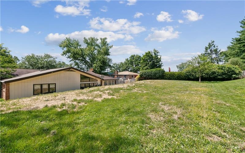 5044 Sequoia Ct, Murrysville, 15632, 4 Bedrooms Bedrooms, 11 Rooms Rooms,2 BathroomsBathrooms,Residential,For Sale,Sequoia Ct,1765047