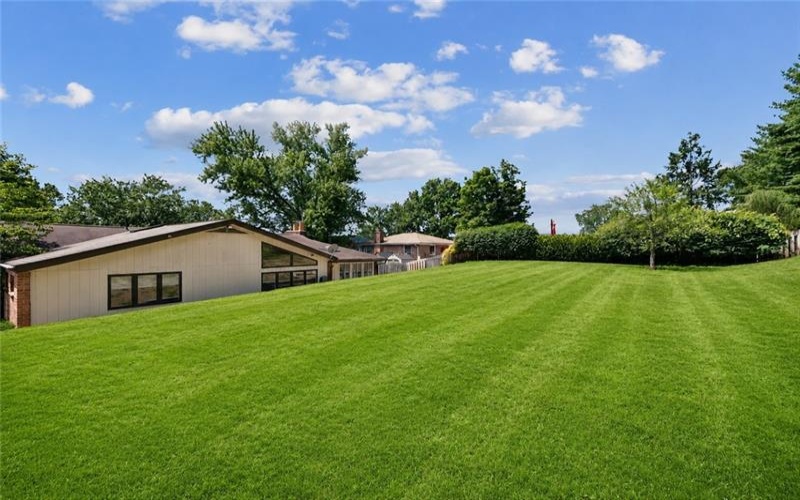 5044 Sequoia Ct, Murrysville, 15632, 4 Bedrooms Bedrooms, 11 Rooms Rooms,2 BathroomsBathrooms,Residential,For Sale,Sequoia Ct,1765047
