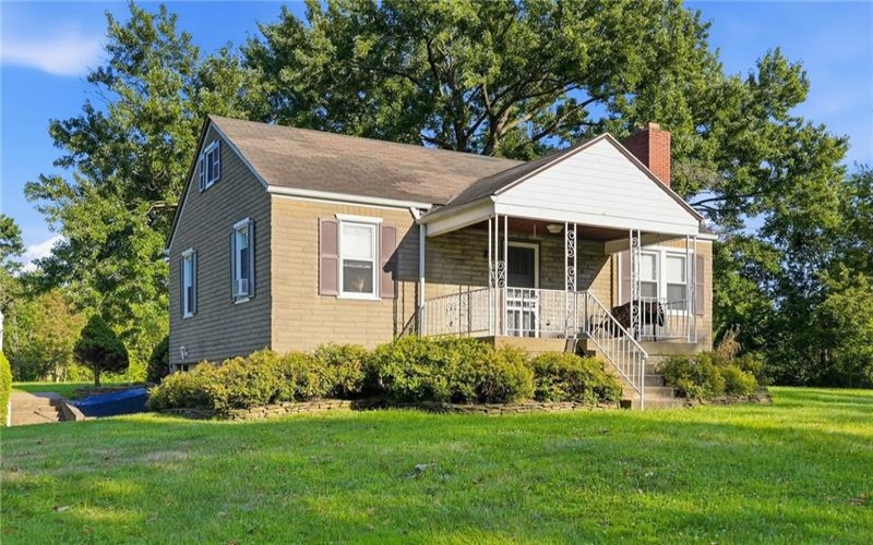 634 Old Morganza Rd, Canonsburg, 15317, 2 Bedrooms Bedrooms, ,1 BathroomBathrooms,Residential,For Sale,Old Morganza Rd,1766694