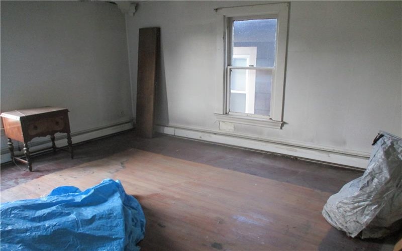 706 Lincoln St, Monongahela, 15063, 4 Bedrooms Bedrooms, 9 Rooms Rooms,1 BathroomBathrooms,Residential,For Sale,Lincoln St,1766705
