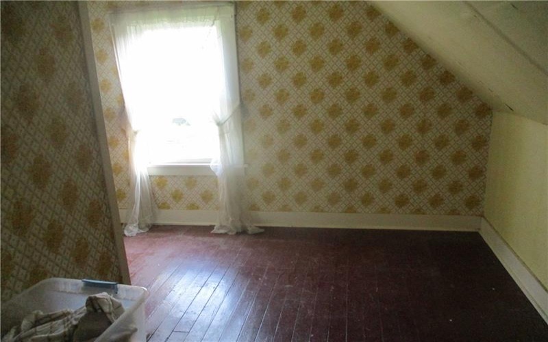 706 Lincoln St, Monongahela, 15063, 4 Bedrooms Bedrooms, 9 Rooms Rooms,1 BathroomBathrooms,Residential,For Sale,Lincoln St,1766705