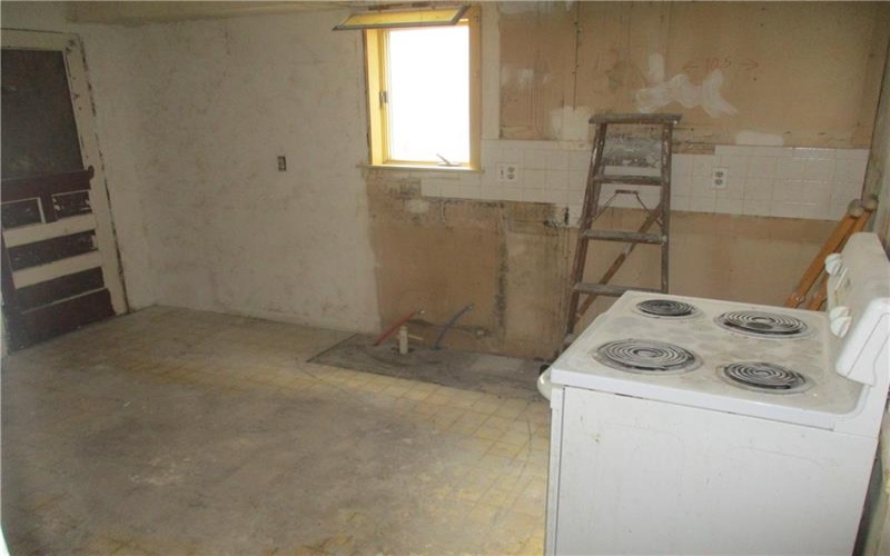 706 Lincoln St, Monongahela, 15063, 4 Bedrooms Bedrooms, 9 Rooms Rooms,1 BathroomBathrooms,Residential,For Sale,Lincoln St,1766705