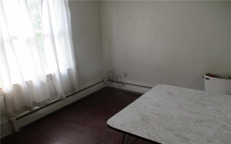 706 Lincoln St, Monongahela, 15063, 4 Bedrooms Bedrooms, 9 Rooms Rooms,1 BathroomBathrooms,Residential,For Sale,Lincoln St,1766705