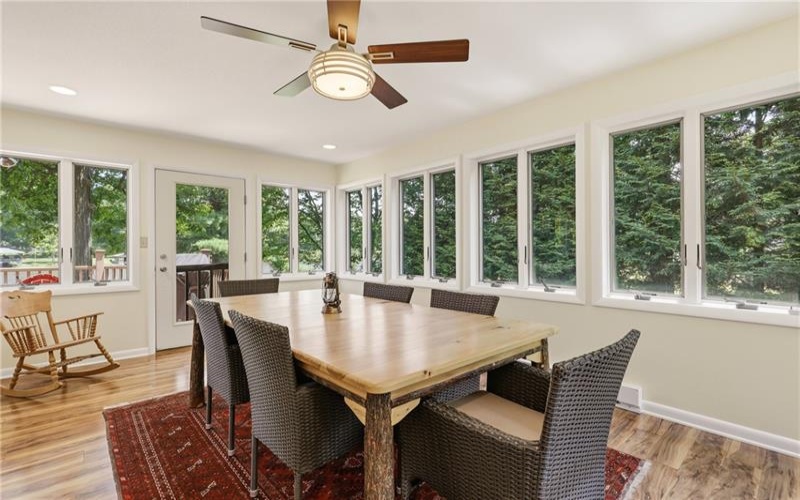 900 Lake Shore Road, 15541, 15541, 4 Bedrooms Bedrooms, ,3 BathroomsBathrooms,Residential,For Sale,Lake Shore Road,1765091