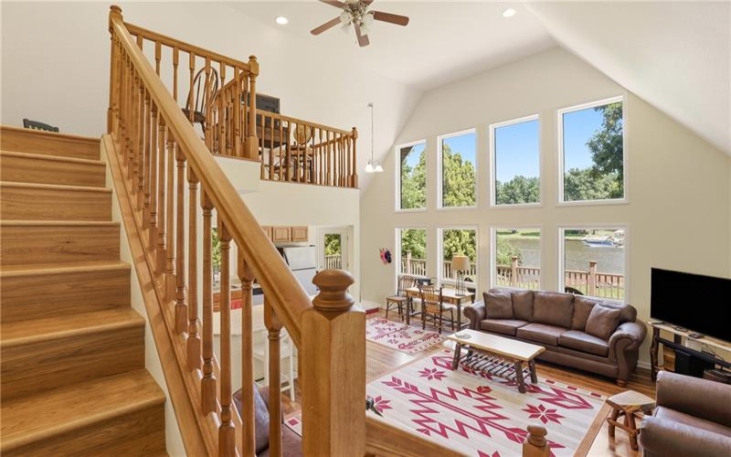 900 Lake Shore Road, 15541, 15541, 4 Bedrooms Bedrooms, ,3 BathroomsBathrooms,Residential,For Sale,Lake Shore Road,1765091