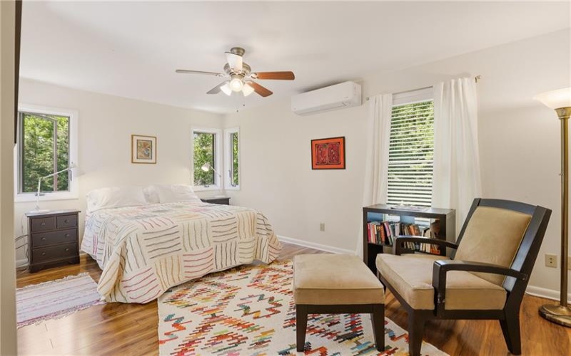 900 Lake Shore Road, 15541, 15541, 4 Bedrooms Bedrooms, ,3 BathroomsBathrooms,Residential,For Sale,Lake Shore Road,1765091