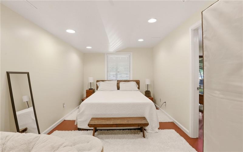 900 Lake Shore Road, 15541, 15541, 4 Bedrooms Bedrooms, ,3 BathroomsBathrooms,Residential,For Sale,Lake Shore Road,1765091
