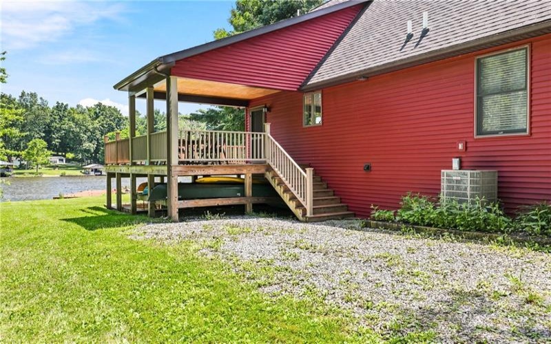 900 Lake Shore Road, 15541, 15541, 4 Bedrooms Bedrooms, ,3 BathroomsBathrooms,Residential,For Sale,Lake Shore Road,1765091