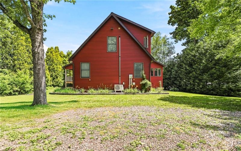 900 Lake Shore Road, 15541, 15541, 4 Bedrooms Bedrooms, ,3 BathroomsBathrooms,Residential,For Sale,Lake Shore Road,1765091