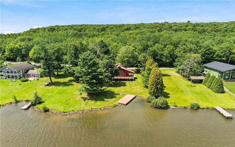 900 Lake Shore Road, 15541, 15541, 4 Bedrooms Bedrooms, ,3 BathroomsBathrooms,Residential,For Sale,Lake Shore Road,1765091