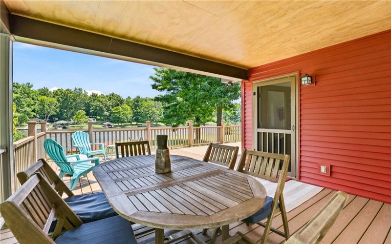 900 Lake Shore Road, 15541, 15541, 4 Bedrooms Bedrooms, ,3 BathroomsBathrooms,Residential,For Sale,Lake Shore Road,1765091