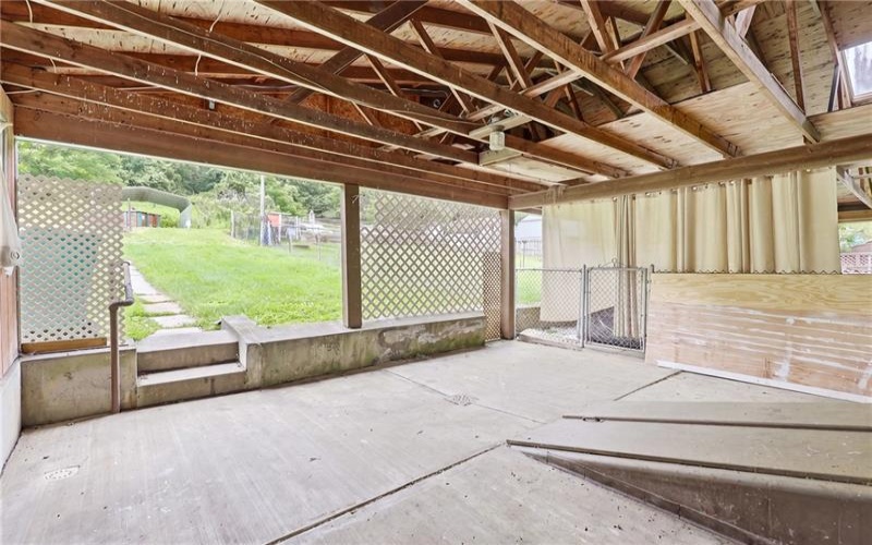 557 Railroad St., Windber, 15963, 3 Bedrooms Bedrooms, ,1 BathroomBathrooms,Residential,For Sale,Railroad St.,1766720