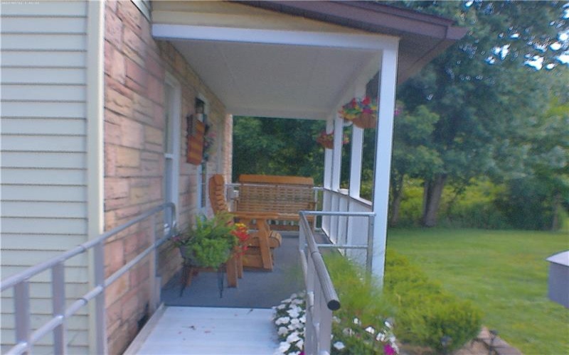 303 CRANBERRY ALLEY, Carmichaels, 15320, 2 Bedrooms Bedrooms, ,1 BathroomBathrooms,Residential,For Sale,CRANBERRY ALLEY,1768074