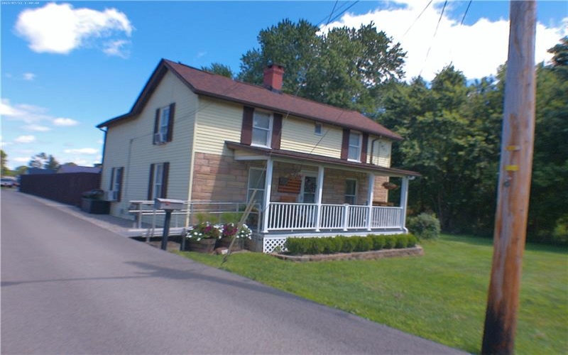 303 CRANBERRY ALLEY, Carmichaels, 15320, 2 Bedrooms Bedrooms, ,1 BathroomBathrooms,Residential,For Sale,CRANBERRY ALLEY,1768074