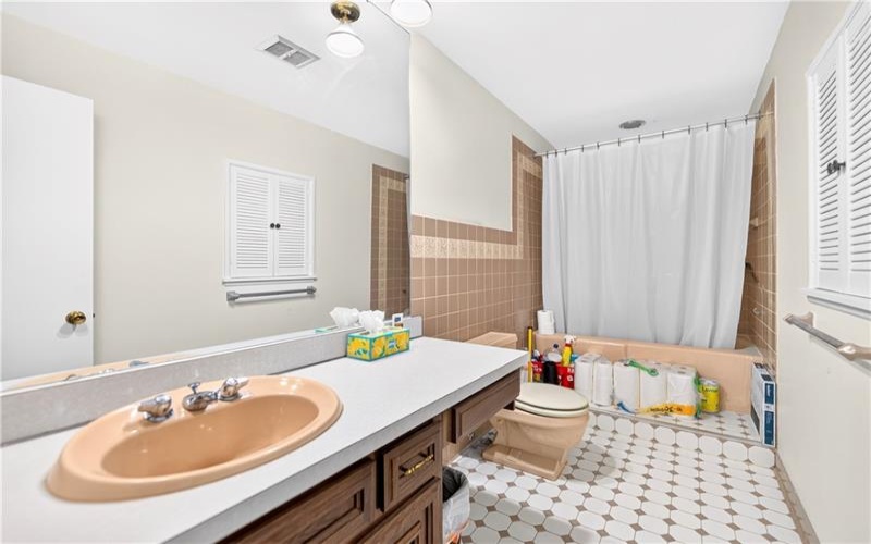 210 Tollgate Hill Rd, Greensburg, 15601, ,Multi-unit,For Sale,Tollgate Hill Rd,1765094
