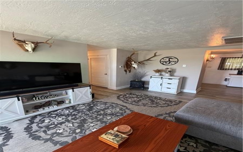 405 4th St, Mc Donald, 15057, 3 Bedrooms Bedrooms, ,2 BathroomsBathrooms,Residential,For Sale,4th St,1768076