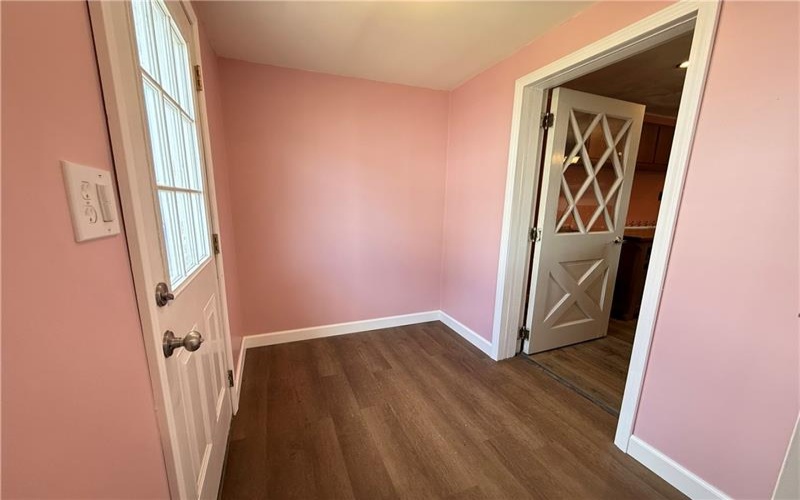 1612 Broad St, Greensburg, 15601, 3 Bedroom Bedrooms, 8 Room Rooms,1.1 BathroomBathrooms,Residential,For Sale,Broad St,1766722