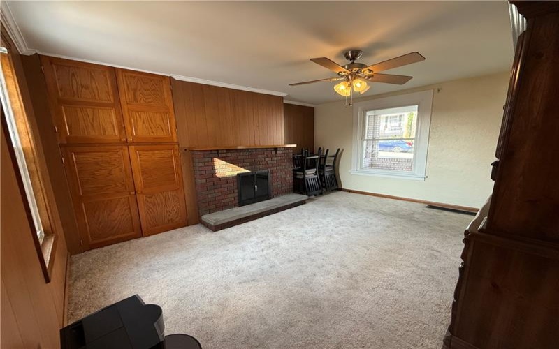 1612 Broad St, Greensburg, 15601, 3 Bedroom Bedrooms, 8 Room Rooms,1.1 BathroomBathrooms,Residential,For Sale,Broad St,1766722