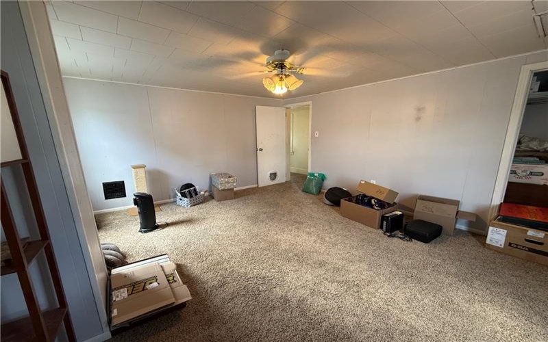 1612 Broad St, Greensburg, 15601, 3 Bedroom Bedrooms, 8 Room Rooms,1.1 BathroomBathrooms,Residential,For Sale,Broad St,1766722