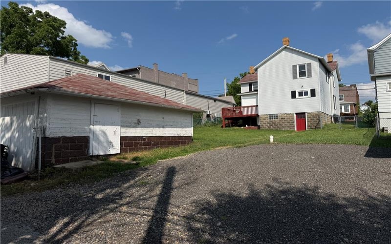 1612 Broad St, Greensburg, 15601, 3 Bedroom Bedrooms, 8 Room Rooms,1.1 BathroomBathrooms,Residential,For Sale,Broad St,1766722