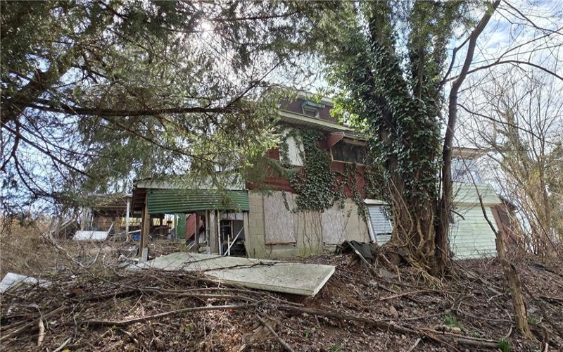 23 Maple Ave, Jeannette, 15644, 2 Bedrooms Bedrooms, 5 Rooms Rooms,1.1 BathroomsBathrooms,Residential,For Sale,Maple Ave,1766743