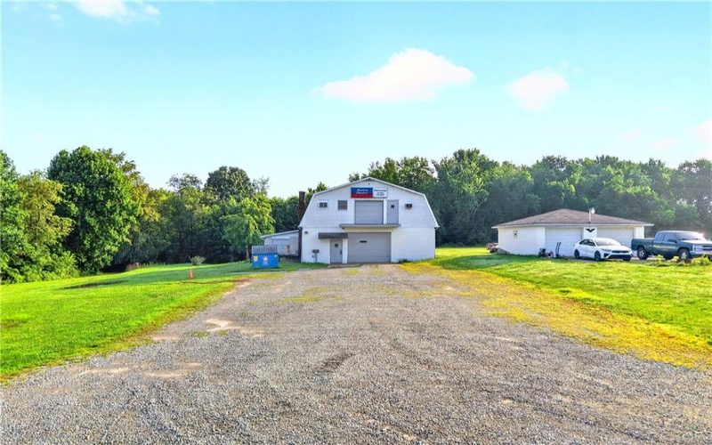 924 Reservoir St, Mount Pleasant, 15666, ,Commercial-industrial-business,For Sale,Reservoir St,1765152
