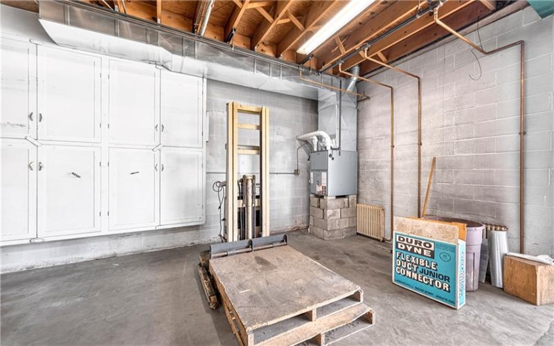 924 Reservoir St, Mount Pleasant, 15666, ,Commercial-industrial-business,For Sale,Reservoir St,1765152