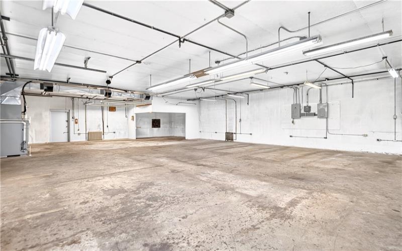 924 Reservoir St, Mount Pleasant, 15666, ,Commercial-industrial-business,For Sale,Reservoir St,1765152