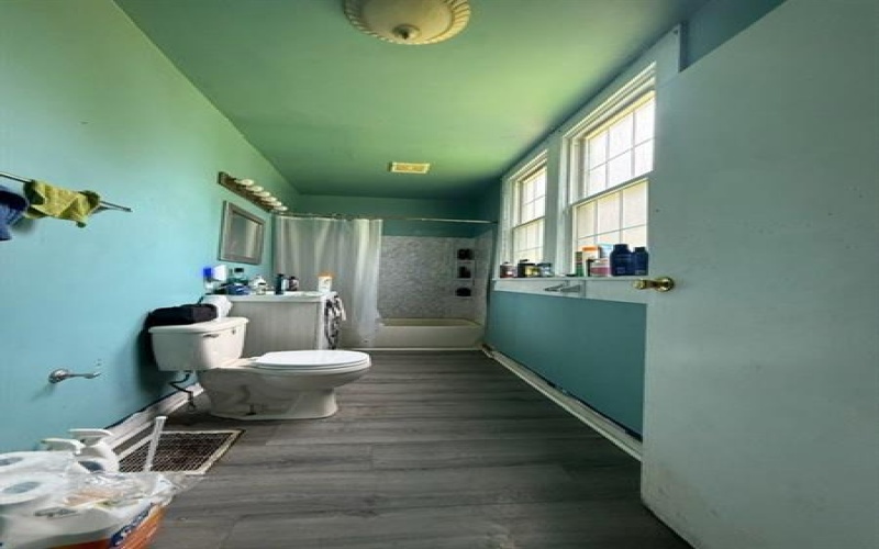 1102 Oakland Ave, Charleroi, 15022, 3 Bedrooms Bedrooms, ,2 BathroomsBathrooms,Residential,For Sale,Oakland Ave,1766746
