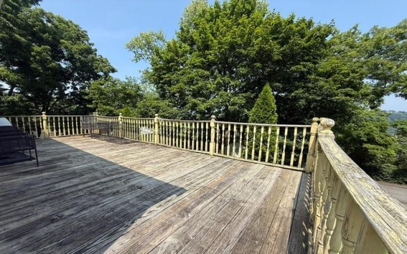 1102 Oakland Ave, Charleroi, 15022, 3 Bedrooms Bedrooms, ,2 BathroomsBathrooms,Residential,For Sale,Oakland Ave,1766746