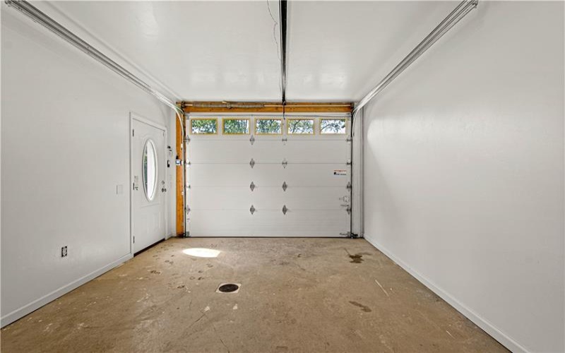 185 Dutch Glory Road, Amity, 15311, 2 Bedrooms Bedrooms, 8 Rooms Rooms,3 BathroomsBathrooms,Residential,For Sale,Dutch Glory Road,1765158