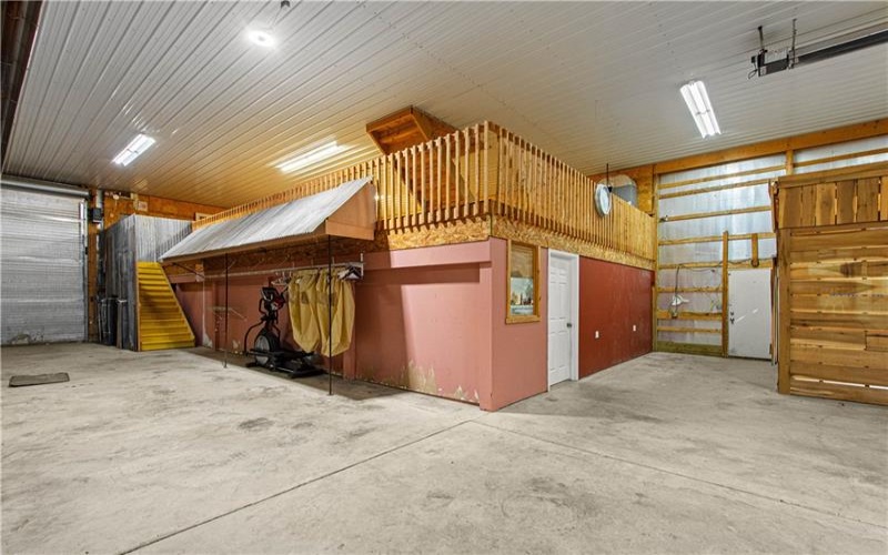 185 Dutch Glory Road, Amity, 15311, 2 Bedrooms Bedrooms, 8 Rooms Rooms,3 BathroomsBathrooms,Residential,For Sale,Dutch Glory Road,1765158