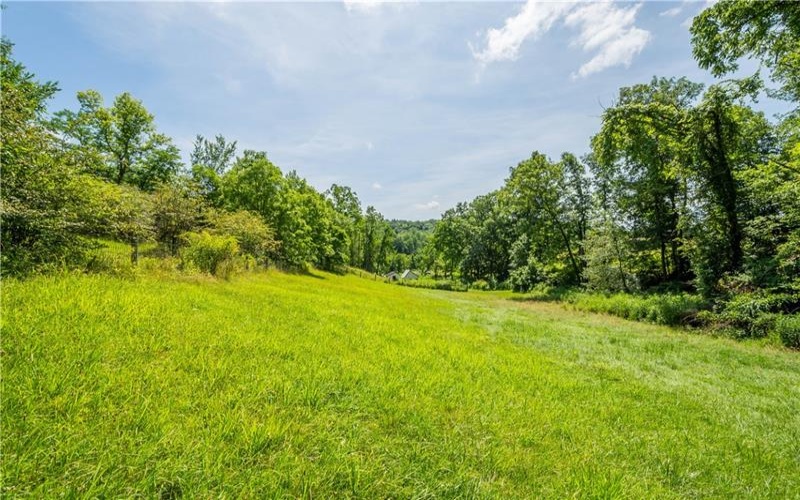 185 Dutch Glory Road, Amity, 15311, 2 Bedrooms Bedrooms, 8 Rooms Rooms,3 BathroomsBathrooms,Residential,For Sale,Dutch Glory Road,1765158