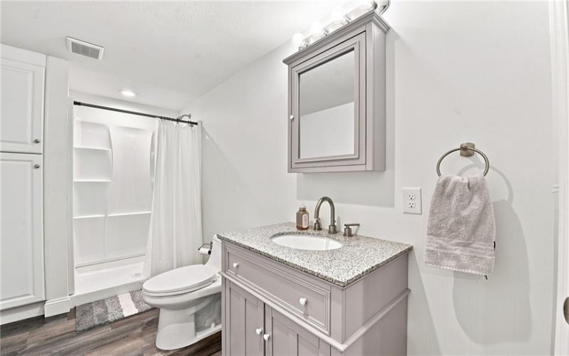 2084 Boquet Road, Jeannette, 15644, 4 Bedrooms Bedrooms, 11 Rooms Rooms,4.1 BathroomsBathrooms,Residential,For Sale,Boquet Road,1768102